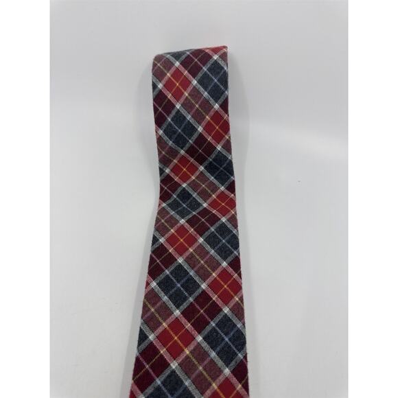 Nautica Red, Blue And Yellow Plaid Men's Neck Tie - Picture 3 of 9